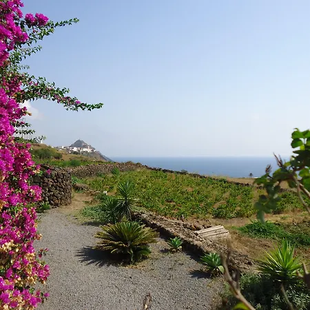 农家乐 Zibibbodoro Scauri (Sicily)